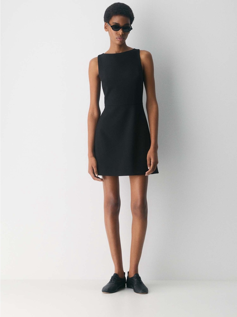 Aritzia Babaton Bond Dress - black size 2